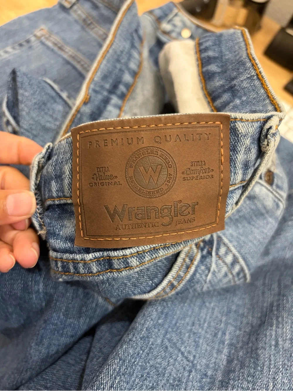 Wrangler Relaxed Fit Classic Jeans 42×30